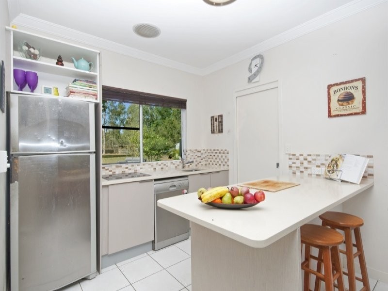 5 Strawberry Road, Kelso QLD 4815