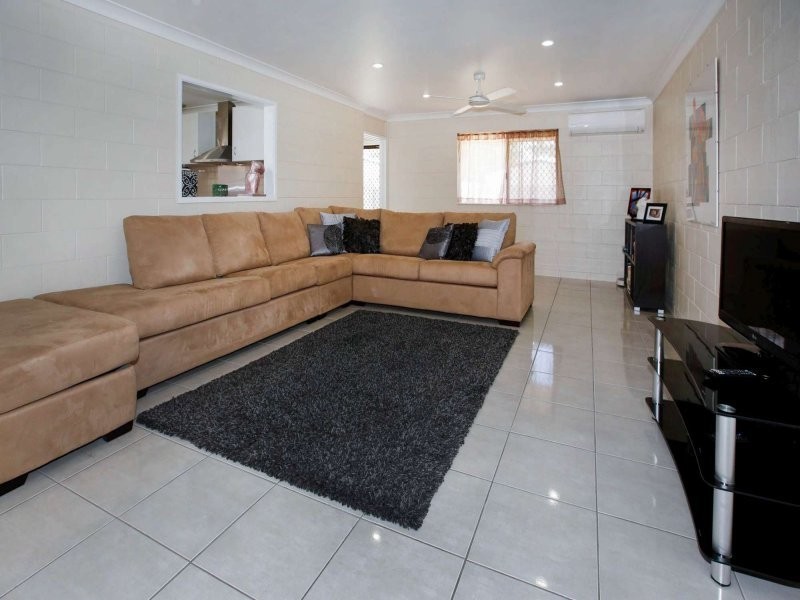 4 Garnet Street, Kelso QLD 4815