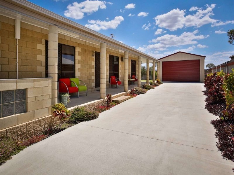 25 Stella Street, Kelso QLD 4815