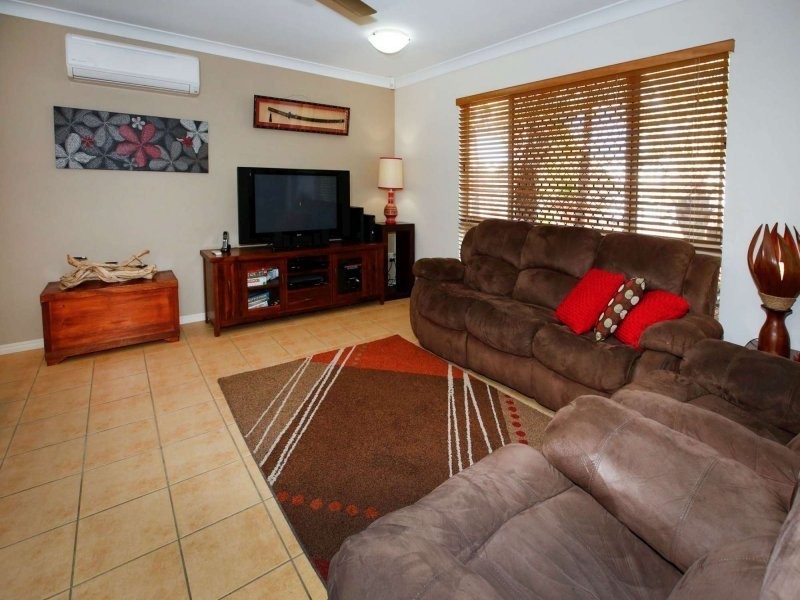 20 Young Circuit, Kirwan QLD 4817