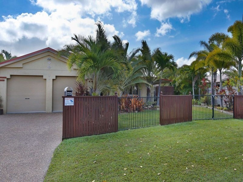 20 Young Circuit, Kirwan QLD 4817