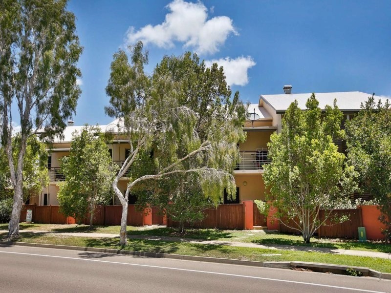 3/263 Riverside Boulevard, Douglas QLD 4814