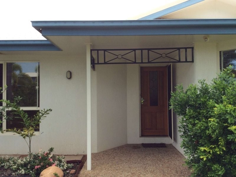 12 Carisbrooke Court, Annandale QLD 4814