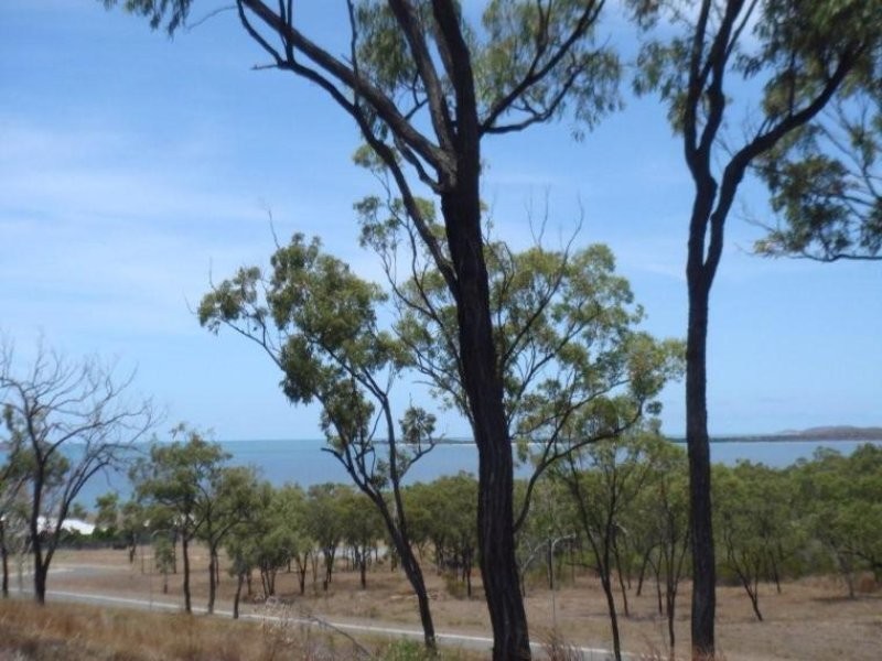 6 Grandview Terrace, Bowen QLD 4805