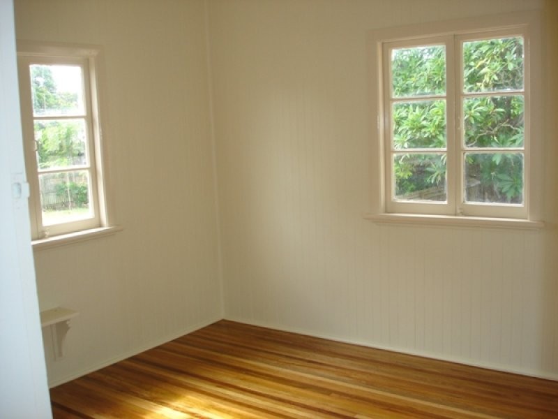 139 Ross River Road, Mundingburra QLD 4812