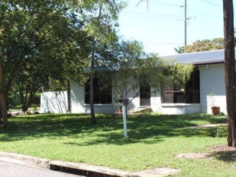11 Lara Street, Cranbrook QLD 4814