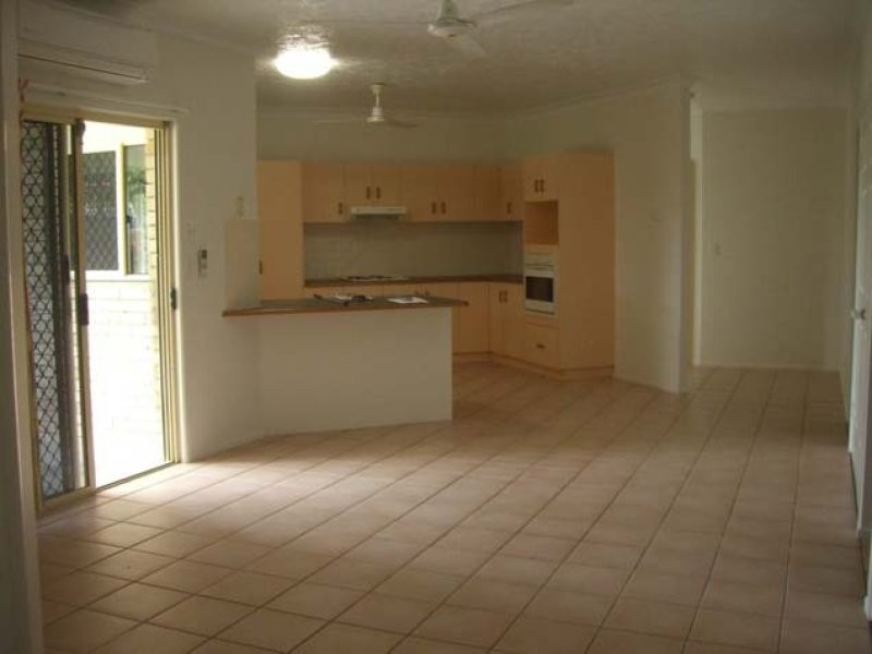 4 WOODBINE DRIVE, Annandale QLD 4814