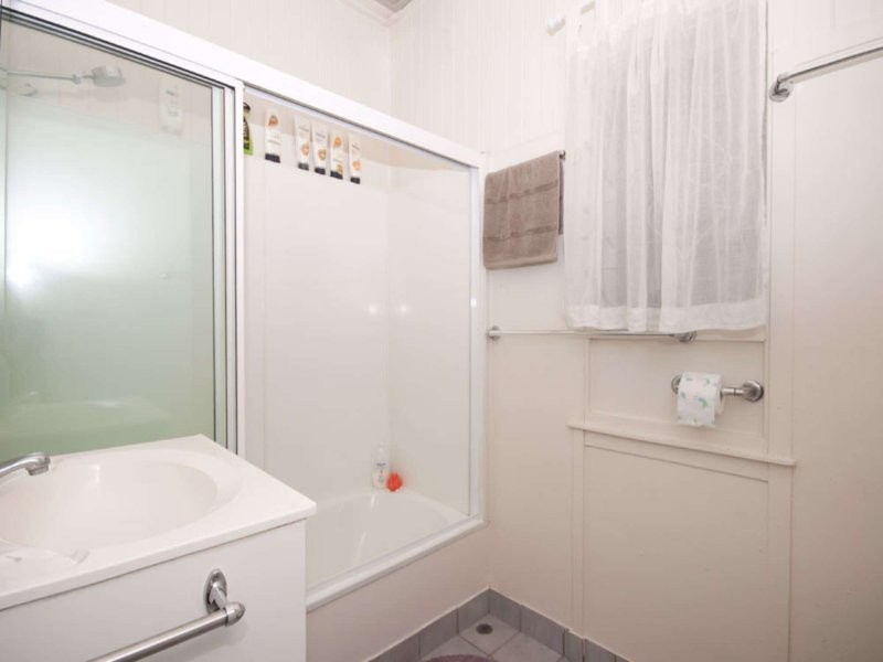 84 Lancaster Street, Garbutt QLD 4814