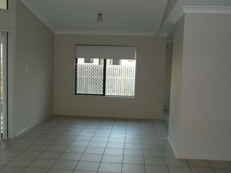 74 Woodwark Drive, Bushland Beach QLD 4818