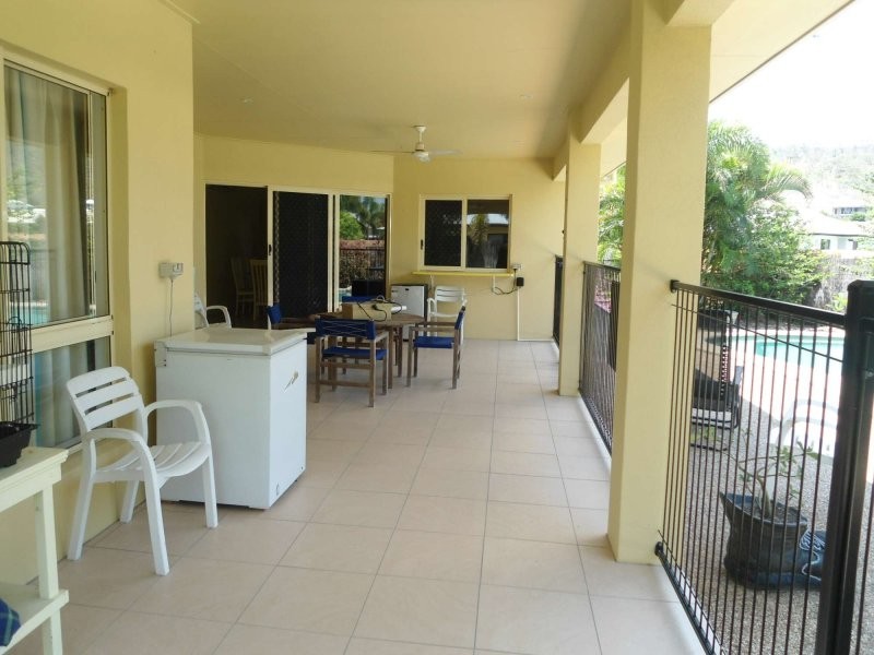 5 TeaTree Court, Mount Louisa QLD 4814