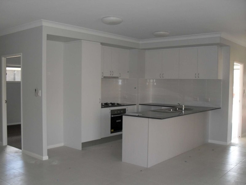 4a Grassbird Street, Oonoonba QLD 4811