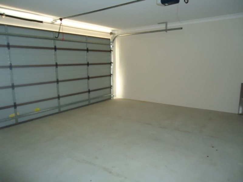 37 Blue Wren Drive, Kelso QLD 4815