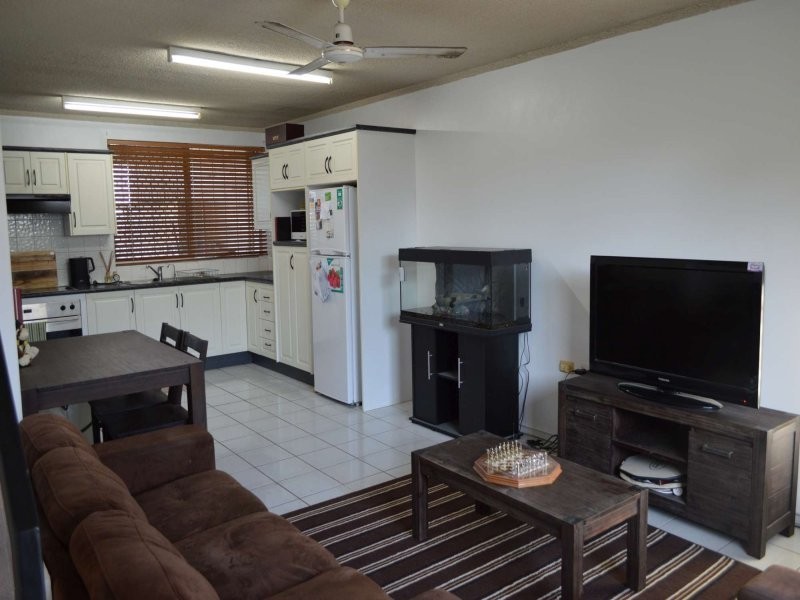 1/352 Ross River Road, Cranbrook QLD 4814