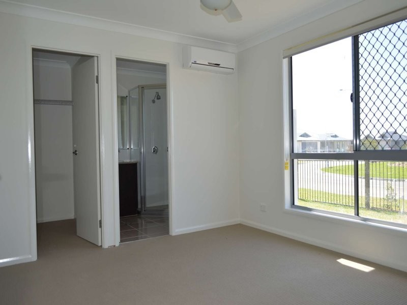 2/6 Marblewood Drive, Mount Low QLD 4818