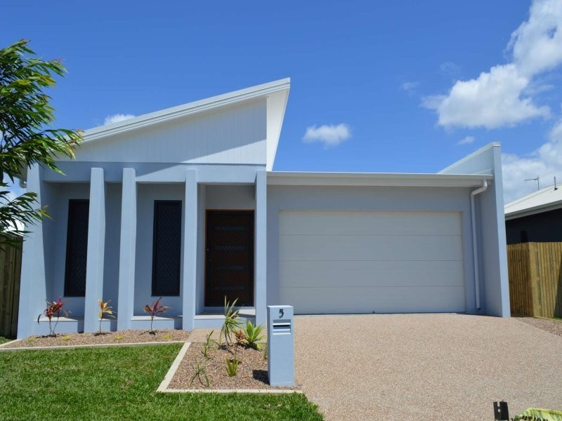 5 Yanuca Street, Burdell QLD 4818