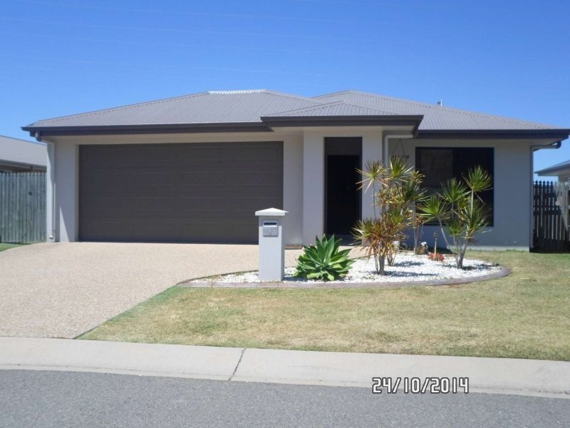 5 Woodrow Circuit, Mount Louisa QLD 4814