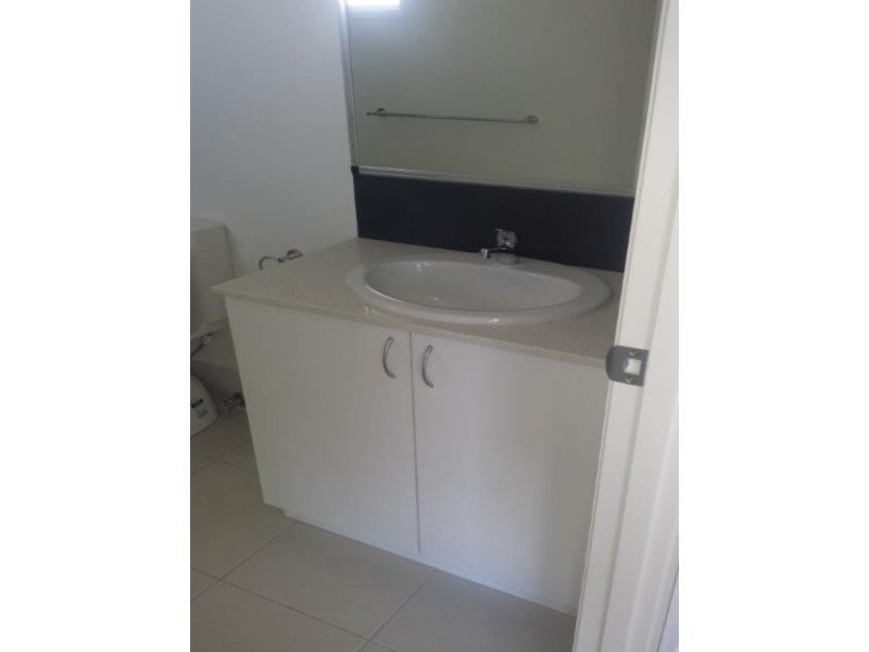 2/37 Trevalla Entrance, Burdell QLD 4818