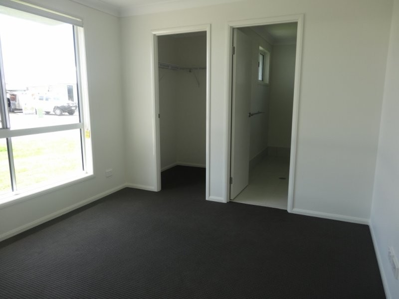 1/3 Gadsden Loop, Mount Louisa QLD 4814