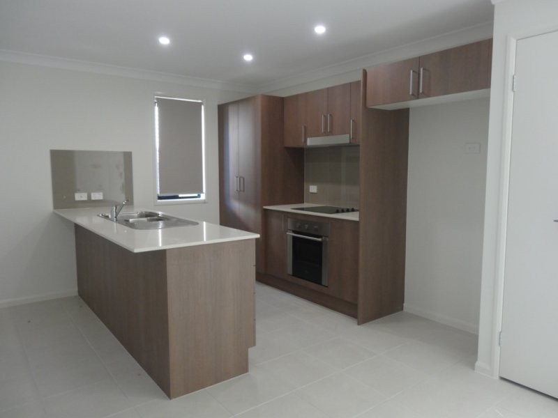 2/36 Elford Street, Mount Louisa QLD 4814