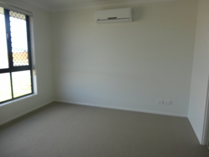 1/1 Barklya Street, Mount Low QLD 4818