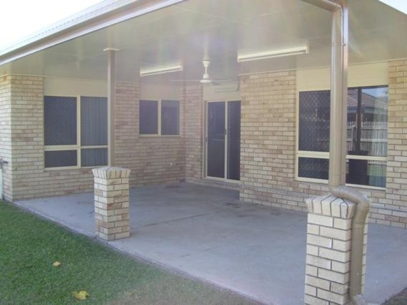 4 WOODBINE DRIVE, Annandale QLD 4814