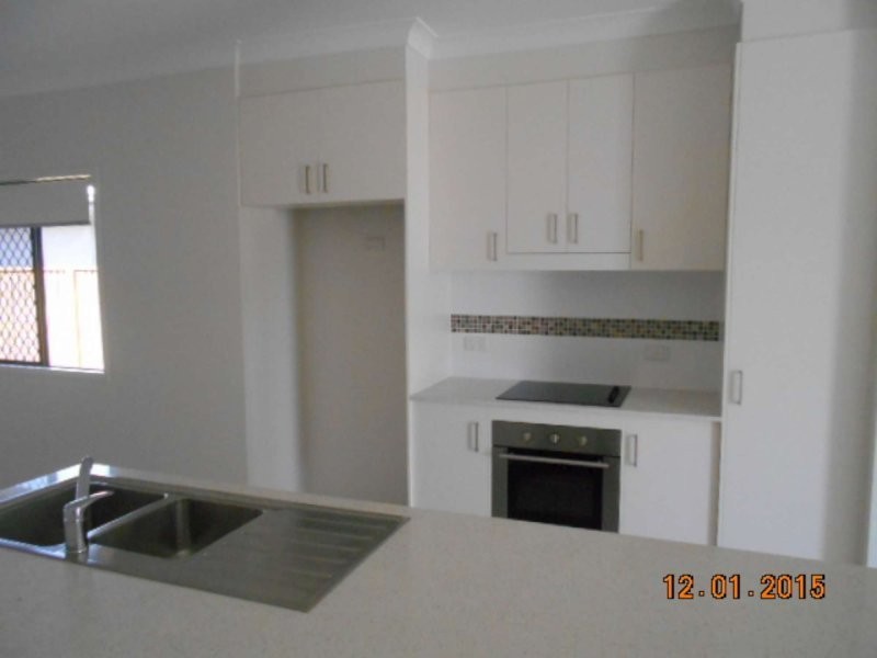 12 Mainwaring Way, Oonoonba QLD 4811