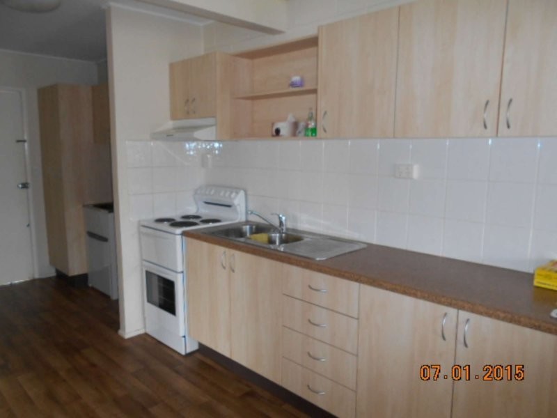 1/153 Albert Street, Cranbrook QLD 4814