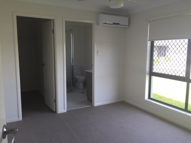 1/60 Daydream Circuit, Burdell QLD 4818