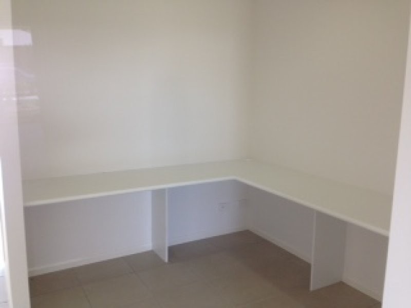 86 Willowbank Drive, Kirwan QLD 4817