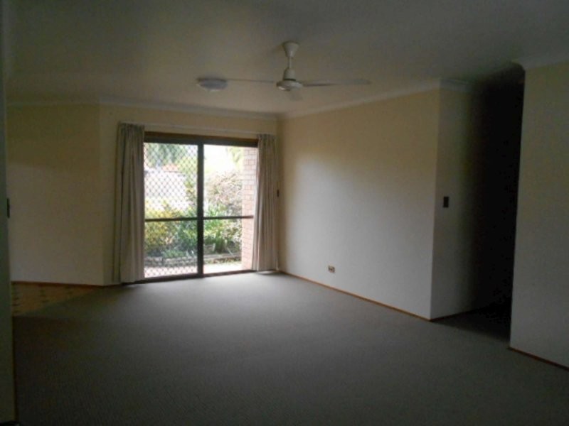 8 Cypress Drive, Annandale QLD 4814