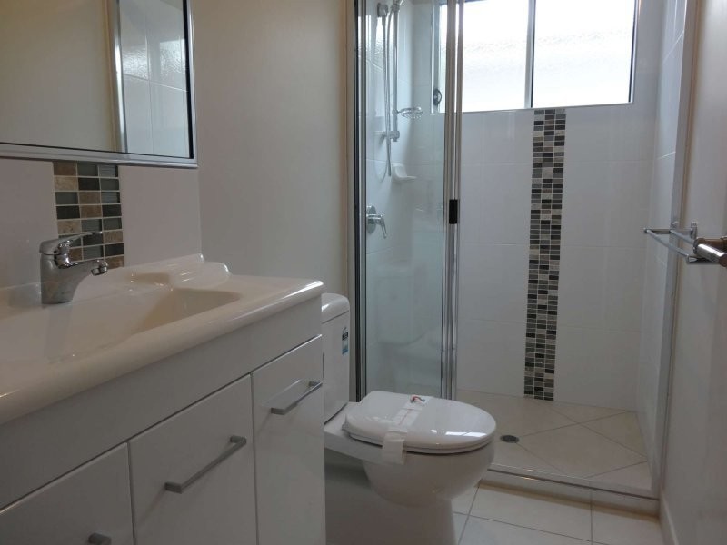 17b Huxley Crescent, Oonoonba QLD 4811