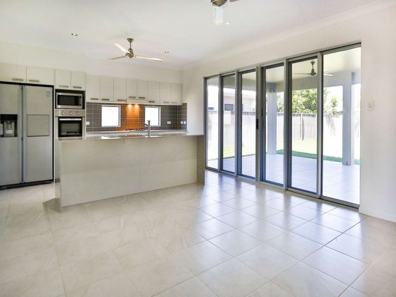 20 Bushlark Street, Oonoonba QLD 4811