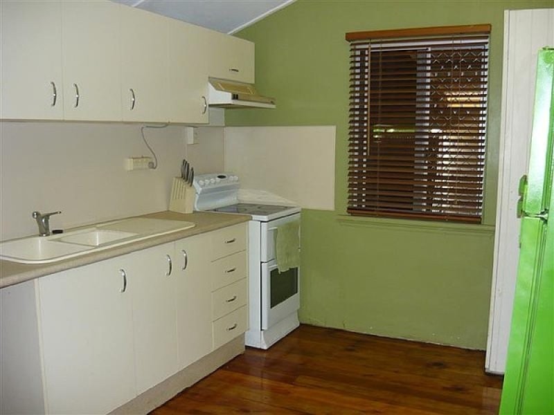 214 Bayswater Road, Currajong QLD 4812