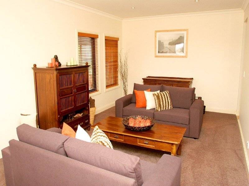 12 Cobb Court, Highton VIC 3216