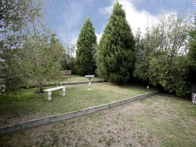 9 Arabando Drive, Leopold VIC 3224