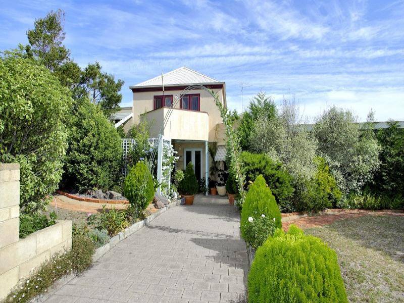 3 Townview Court, Leopold VIC 3224