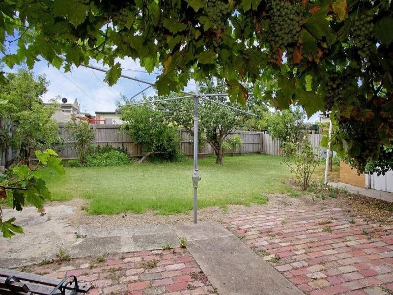 22 Kidman Ave, Belmont VIC 3216