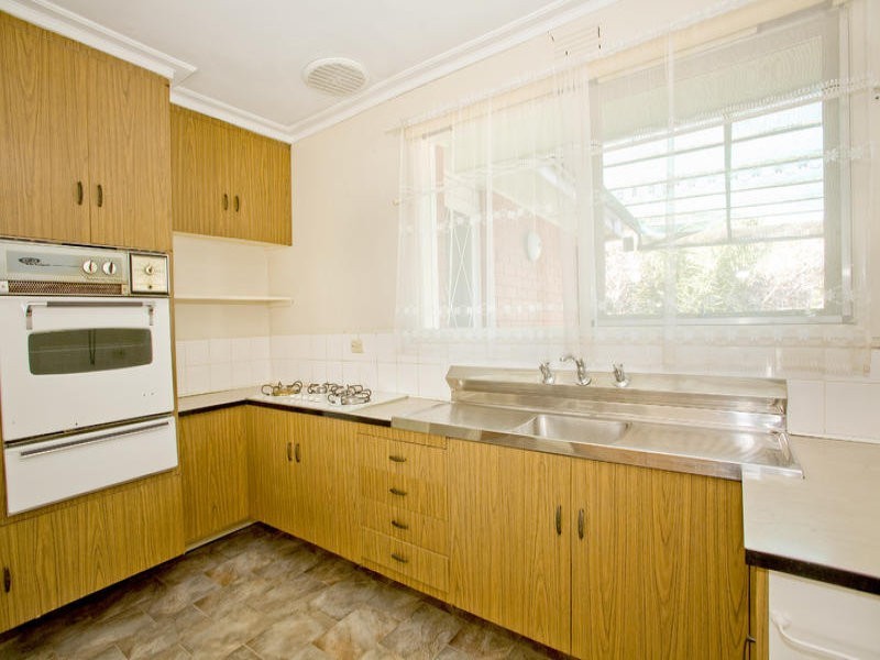 77 Peter Street, Grovedale VIC 3216