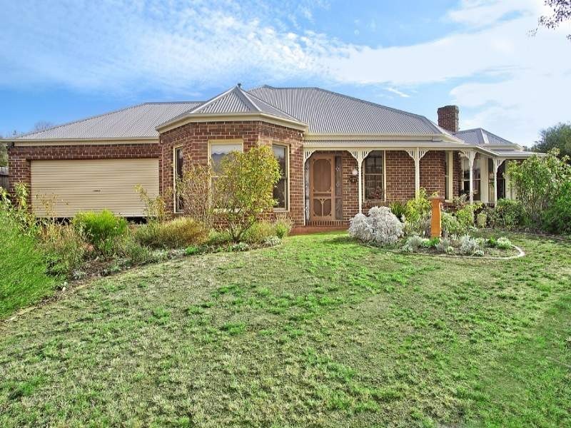 7 Koorong Court, Highton VIC 3216