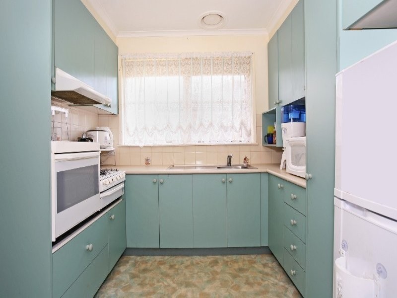 27 Wyoming Avenue, Corio VIC 3214