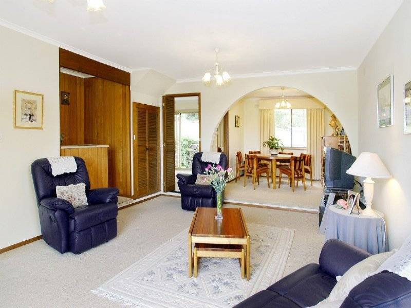 5 Standale Court, Highton VIC 3216