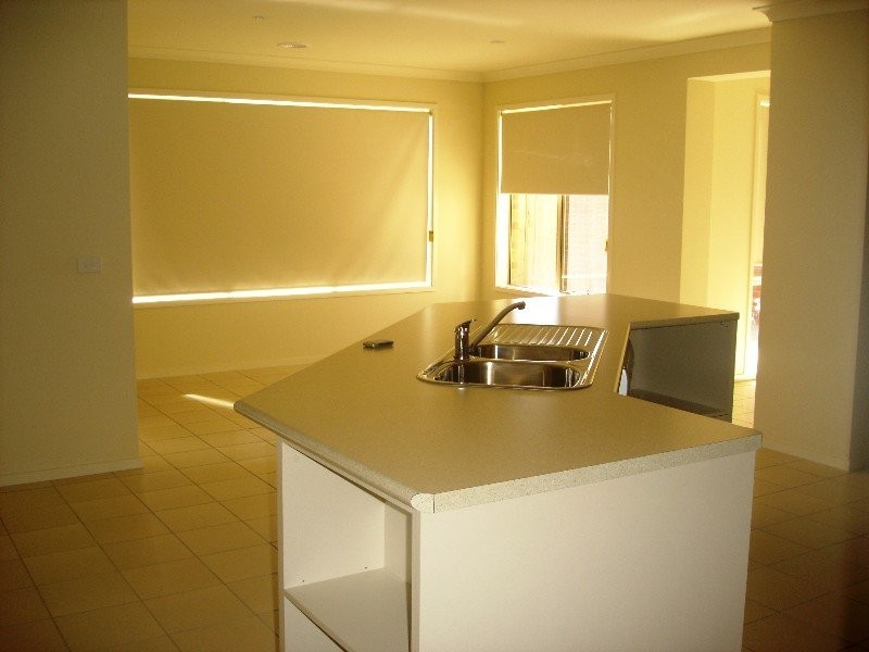 11 Nell Link, Leopold VIC 3224