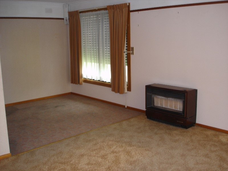 24 Rodborough Avenue, Corio VIC 3214