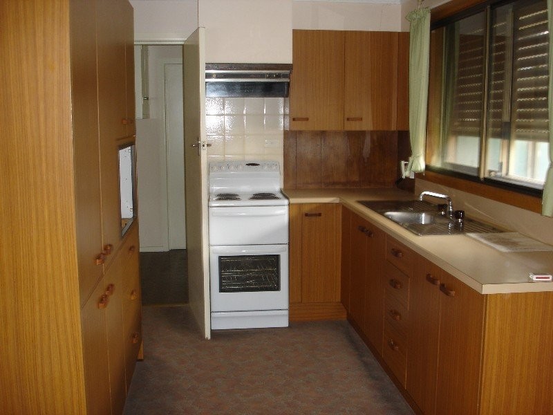 24 Rodborough Avenue, Corio VIC 3214