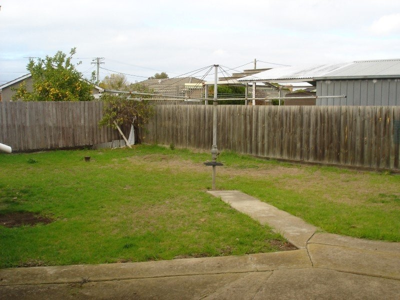 24 Rodborough Avenue, Corio VIC 3214