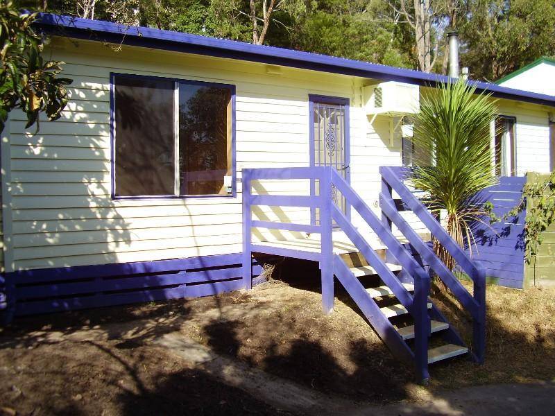 8 Mercia Ave, The Basin VIC 3154