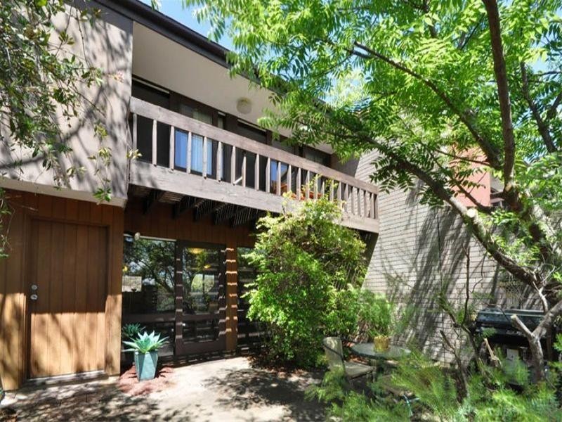 26 English Court, Swinger Hill ACT 2606