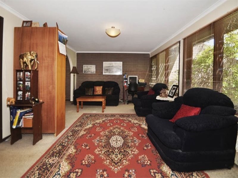 26 English Court, Swinger Hill ACT 2606