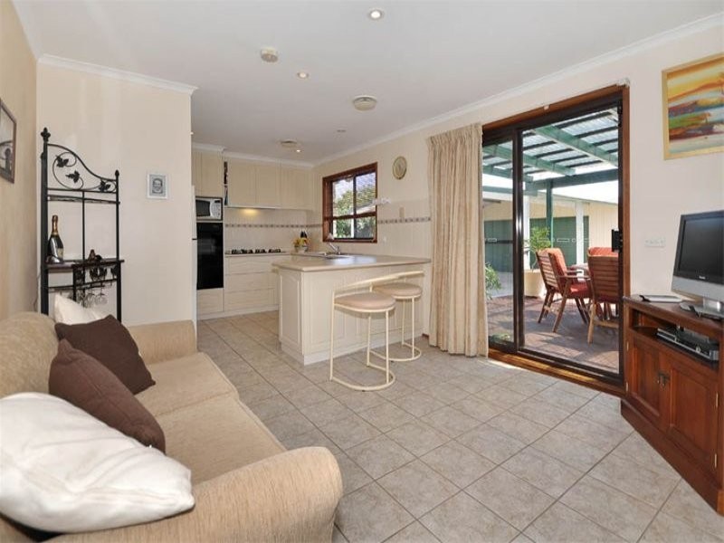 54 Rischbieth Crescent, Gilmore ACT 2905