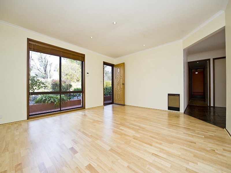 21 Hadleigh Circuit, Isabella Plains ACT 2905